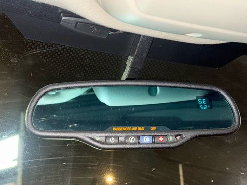 Used 2005 Chevrolet Avalanche 2500 w/ Preferred Equipment Group image 63