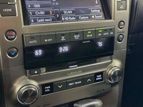 Used 2017 Lexus GX 460 Premium w/ Premium Package AWD/4WD image 26