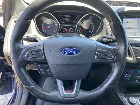 Used 2016 Ford Focus ST w/ Equipment Group 401A FWD image 15