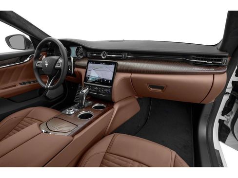 Used 2023 Maserati Quattroporte GT RWD image 54