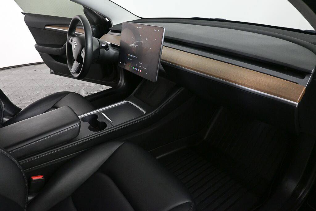 Used 2022 Tesla Model 3 Performance AWD/4WD image 19