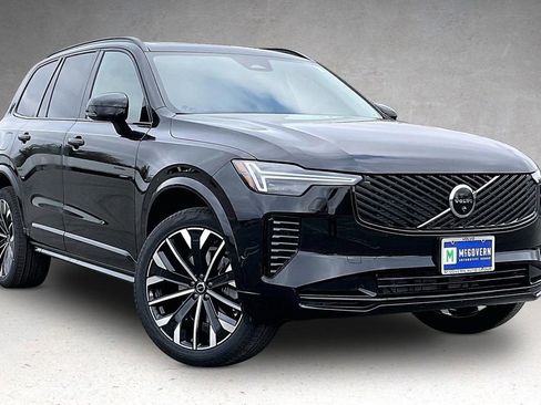 New 2026 Volvo XC90 B6 Ultra w/ Protection Package Premier AWD/4WD image 2