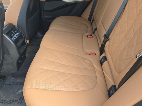 New 2026 BMW X5 xDrive40i w/ Premium Package image 10