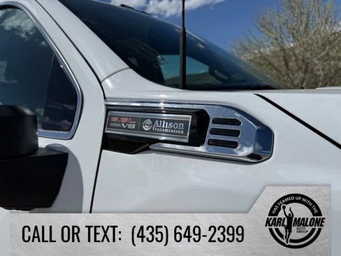 Used 2024 GMC Sierra 3500 SLE w/ SLE Convenience Package AWD/4WD image 11