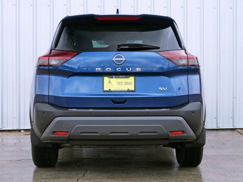 Used 2023 Nissan Rogue SV w/ SV Premium Package image 10