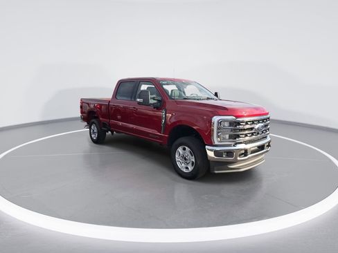 New 2026 Ford F250 XLT w/ XLT Premium Package AWD/4WD image 2