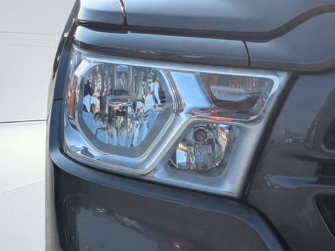 Used 2020 RAM 1500 Big Horn AWD/4WD image 9