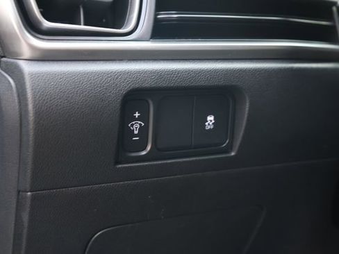 Certified 2024 Kia Sorento S image 14