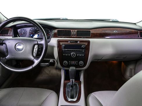 Used 2008 Chevrolet Impala LT w/ Luxury Edition Package image 21