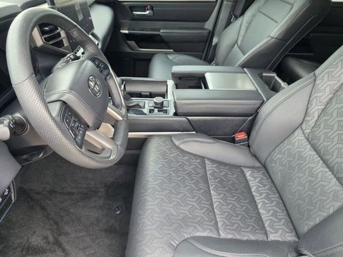 Used 2025 Toyota Sequoia Limited w/ Tow Technology Package AWD/4WD image 11