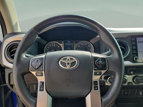 Used 2023 Toyota Tacoma SR5 w/ Technology Package AWD/4WD image 19