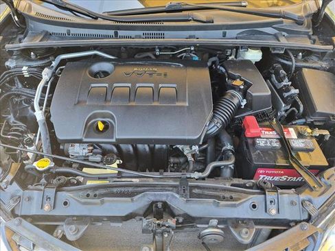 Used 2015 Toyota Corolla S FWD image 21