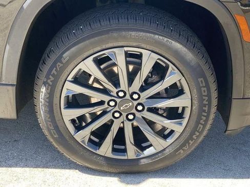 Used 2024 Chevrolet Traverse RS w/ LPO, Floor Liner Package FWD image 22