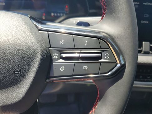 New 2026 Chevrolet Equinox RS w/ Safety and Technology Package FWD image 31