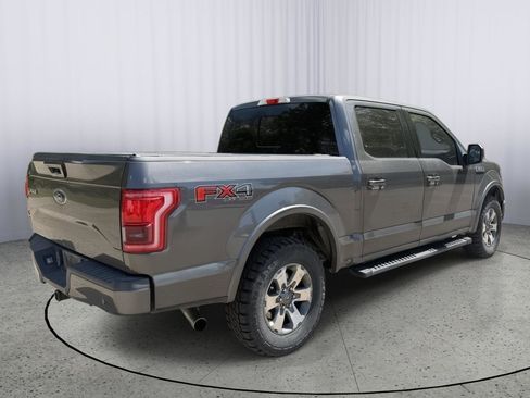 Used 2017 Ford F150 Lariat AWD/4WD image 9
