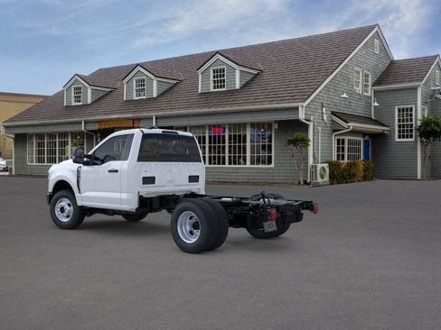 New 2025 Ford F350 XL AWD/4WD image 4