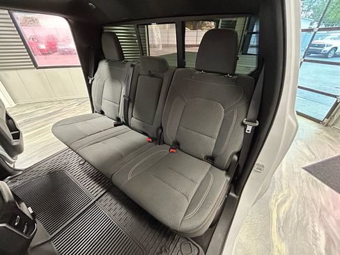 Used 2022 RAM 1500 Big Horn AWD/4WD image 6