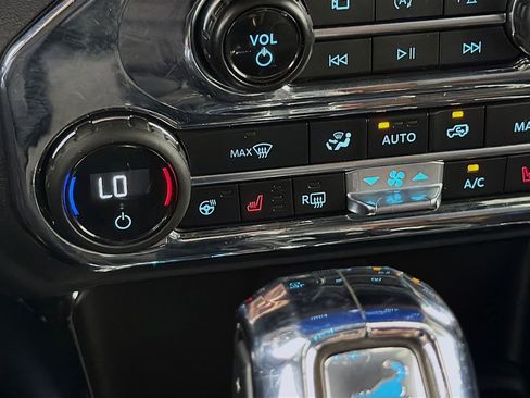 Used 2021 Ford Bronco Outer Banks AWD/4WD image 23