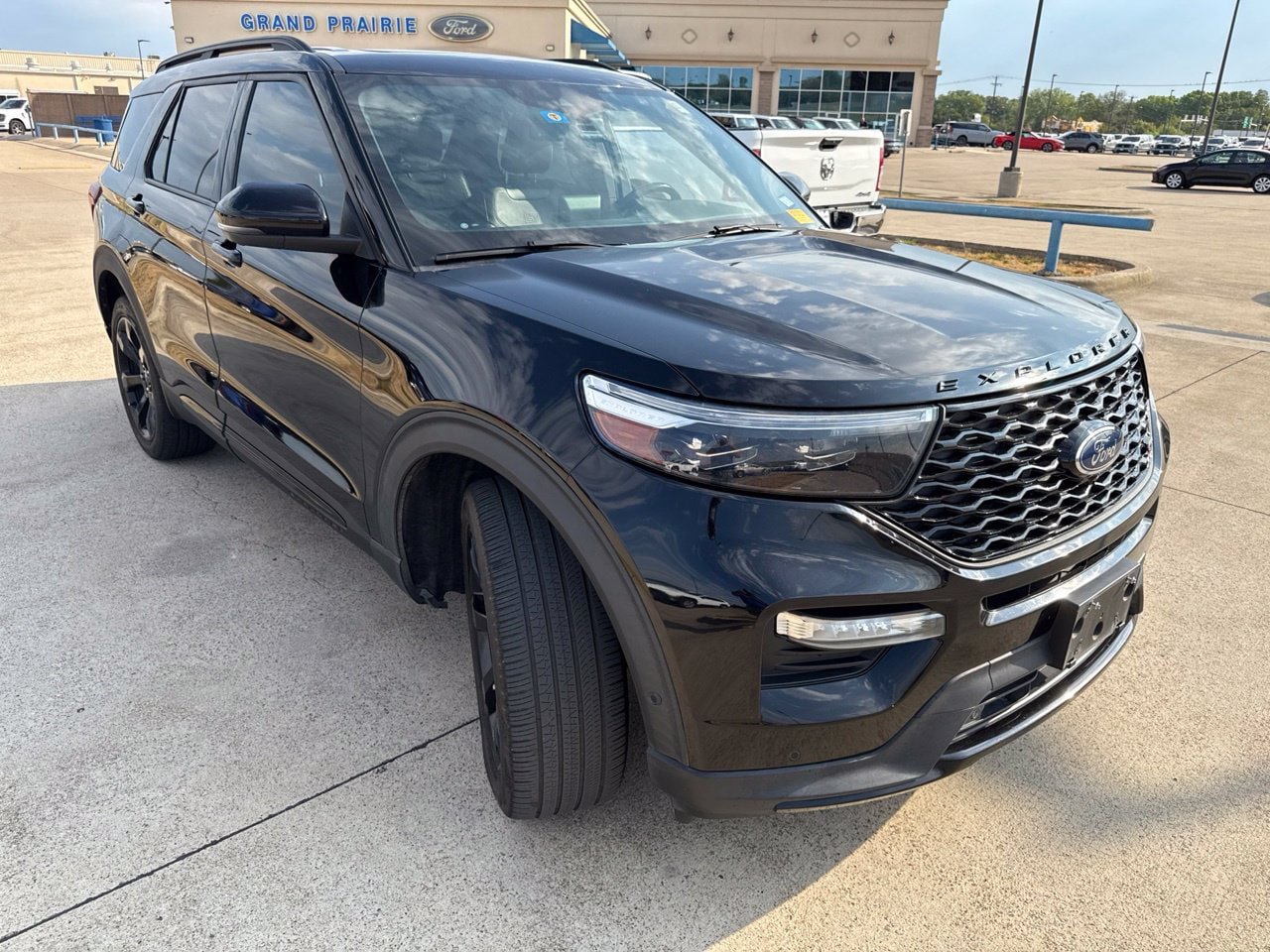 Used 2021 Ford Explorer ST w/ Equipment Group 401A AWD/4WD image 18