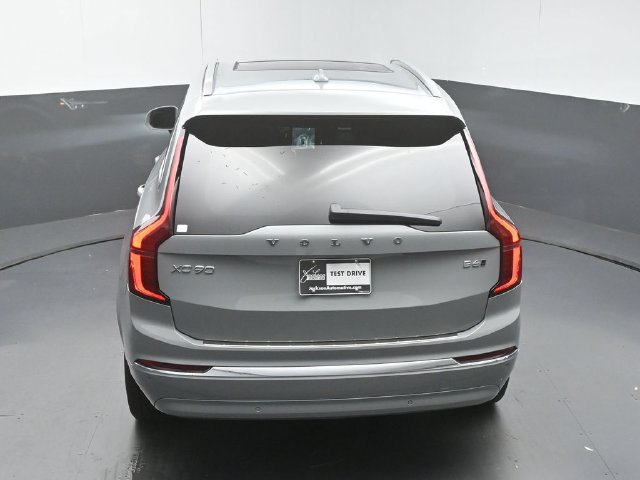 Used 2026 Volvo XC90 B6 Plus w/ Protection Package Premier AWD/4WD image 47