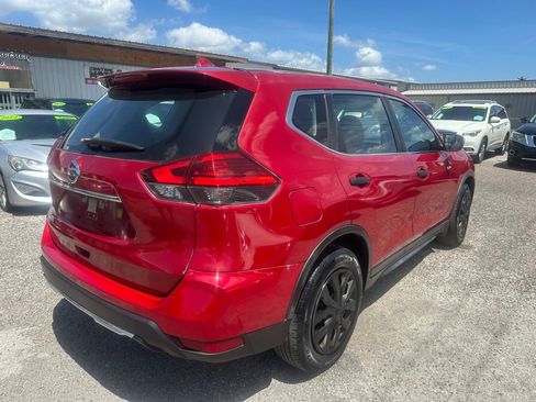 Used 2017 Nissan Rogue S FWD image 6