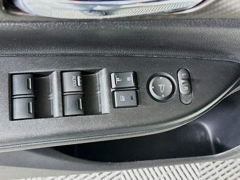 Used 2016 Honda Accord Sport image 15