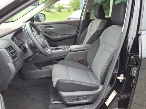 Used 2023 Nissan Rogue SV AWD/4WD image 20