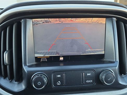 Used 2019 GMC Canyon SLT image 15