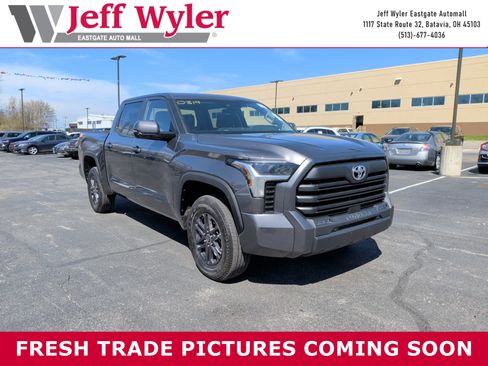 Used 2024 Toyota Tundra SR5 w/ SR5 Convenience Package image 1