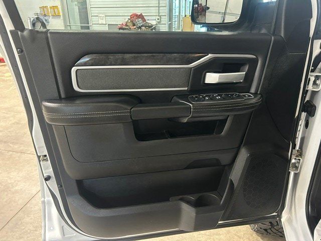 Used 2022 RAM 2500 Big Horn w/ Level B Equipment Group AWD/4WD image 50