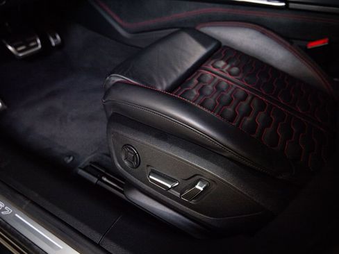 Used 2023 Audi RS 7 Sportback image 13