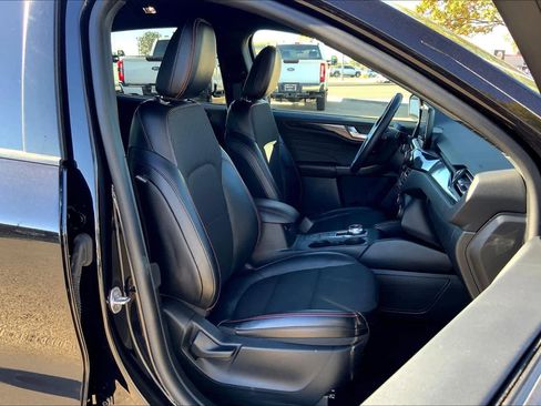 Used 2024 Ford Escape ST-Line image 16