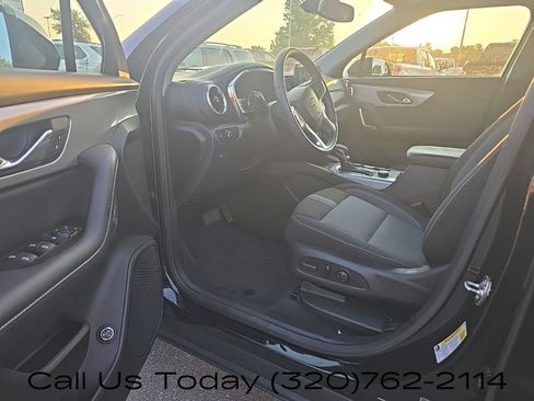 Used 2023 Chevrolet Blazer LT w/ Convenience Package AWD/4WD image 9