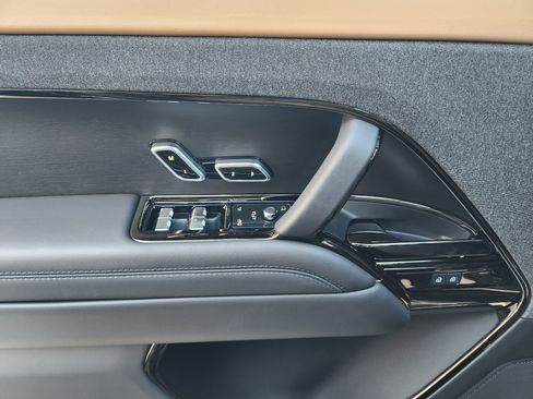 New 2026 Land Rover Range Rover Sport Dynamic SE image 22