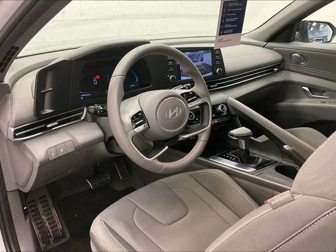 Certified 2025 Hyundai Elantra Sport w/ Cargo Package image 12