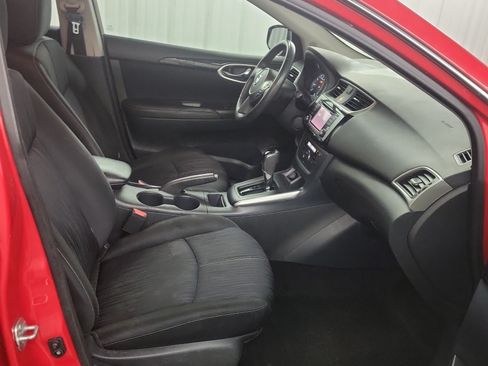 Used 2018 Nissan Sentra SV FWD image 13