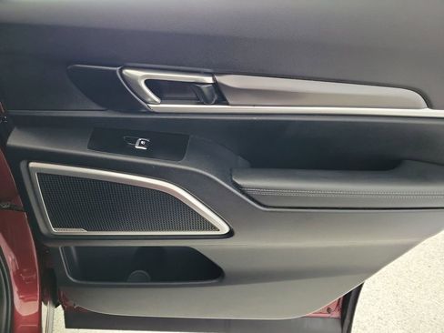 Used 2023 Kia Telluride S image 19