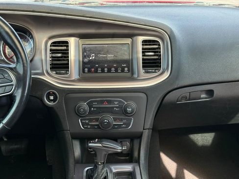 Used 2021 Dodge Charger SXT w/ Leather Interior Group image 13