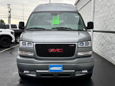 New 2026 GMC Savana 2500 RWD image 5