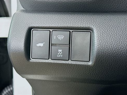 Used 2025 Honda Pilot TrailSport image 27