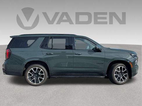 Used 2025 Chevrolet Tahoe RST RWD image 9