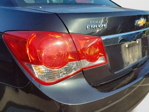 Used 2013 Chevrolet Cruze LT FWD image 31