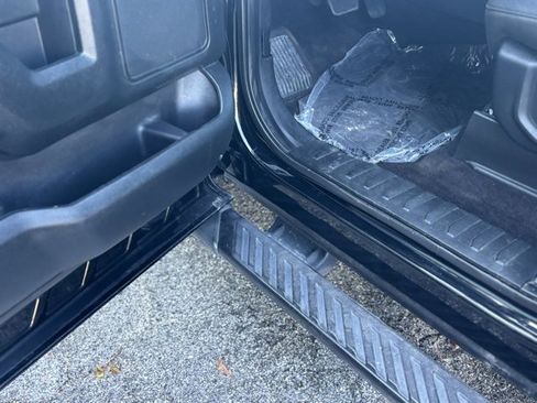 Used 2018 Ford F150 XLT w/ Equipment Group 302A Luxury image 29