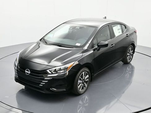 New 2025 Nissan Versa SV w/ Trunk Package FWD image 27