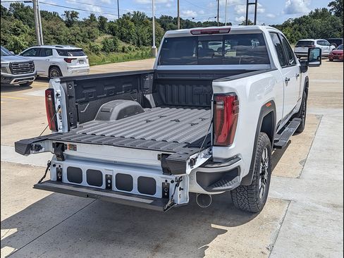 New 2026 GMC Sierra 2500 Denali AWD/4WD image 13