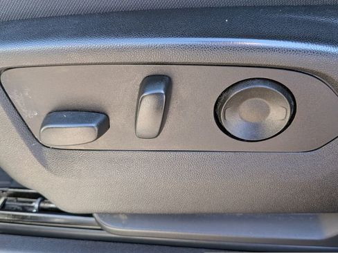 Used 2022 GMC Sierra 1500 Elevation w/ X31 Off-Road Package image 19