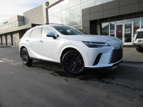 Used 2025 Lexus RX 350h image 13