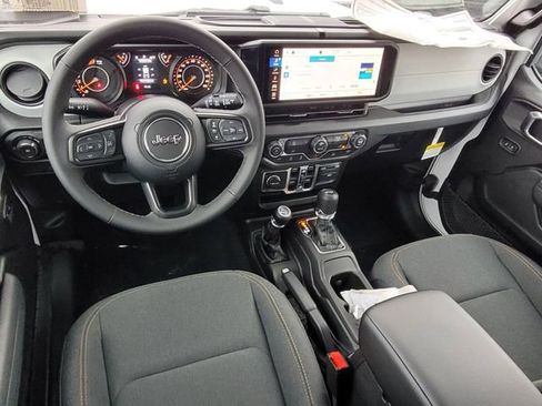 New 2026 Jeep Wrangler Unlimited Sport image 10