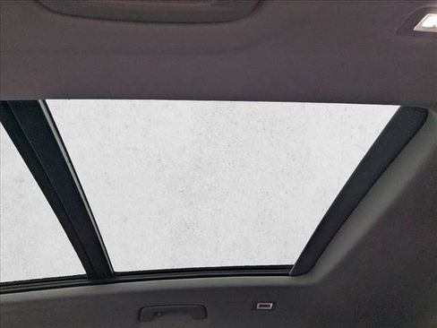 New 2025 Audi Q5 Premium Plus image 18