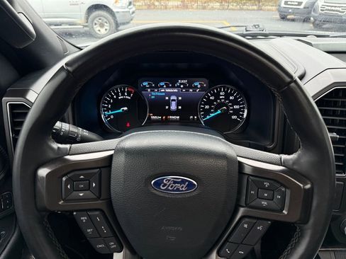 Used 2021 Ford Expedition Max Limited image 19